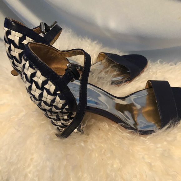 Coach Special Edition Sandal! - Picture 10 of 11